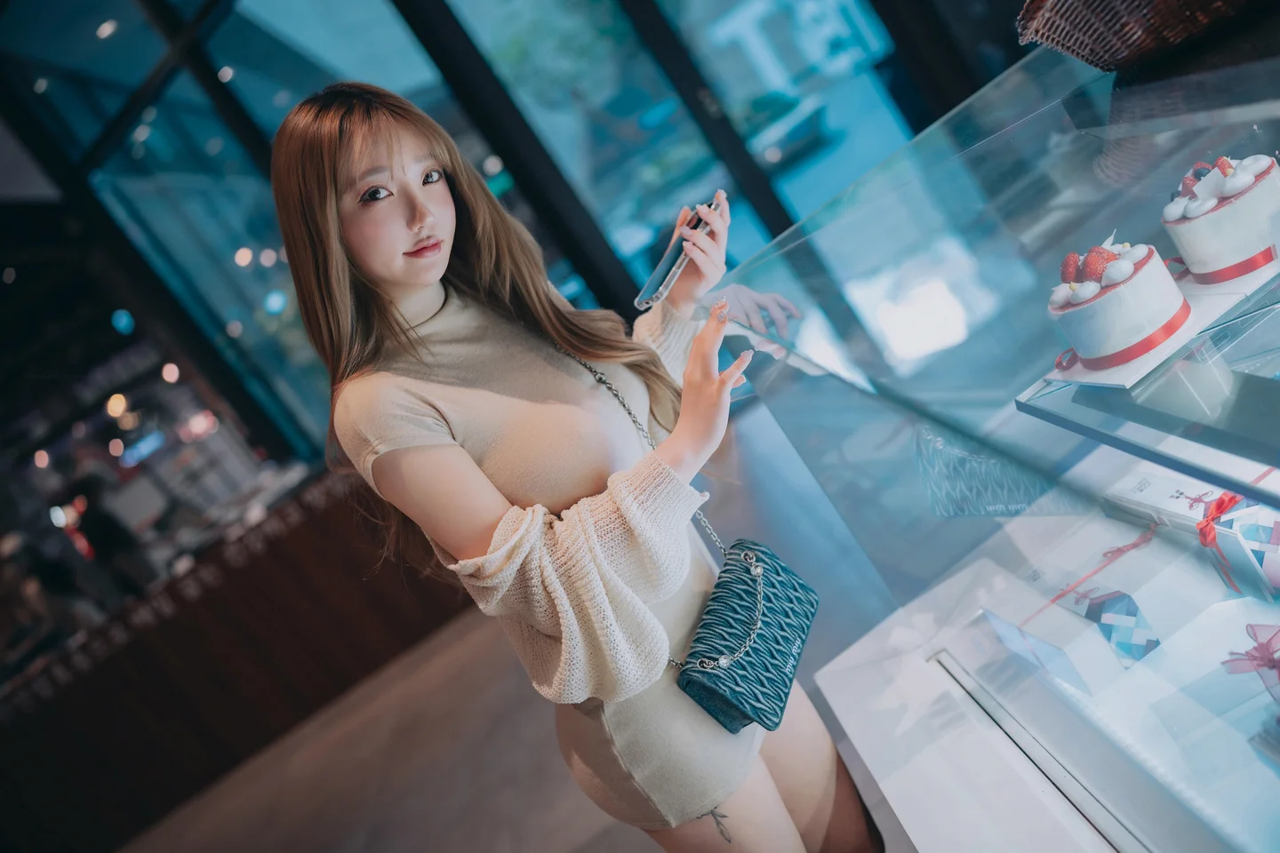 孙乐乐(Son Ye-Eun)-115 Happy Solo Birthday [251P-982MB] tg@simisebaisi 【丝足阁】032.webp